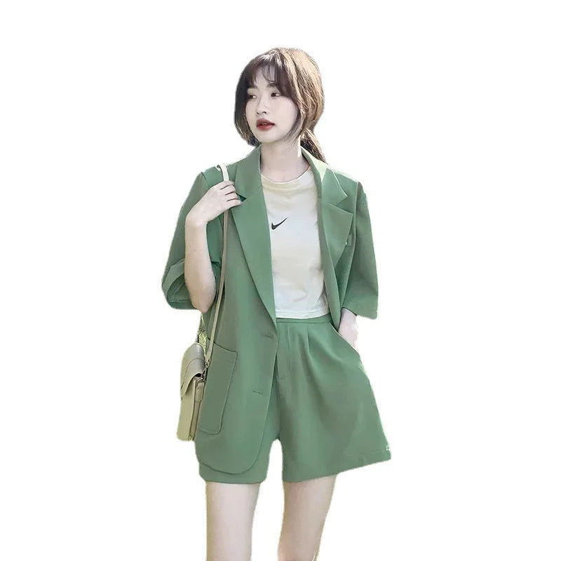 Fashionable thin women's suit; 2025 summer new Korean version of casual suit jacket and shorts two-piece set; formal attire